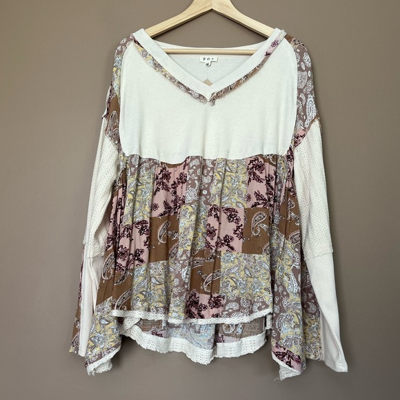 POL Tops - {POL} Paisley Patchwork Long Sleeve V Neckline Swing Top - Womens Medium - NWT